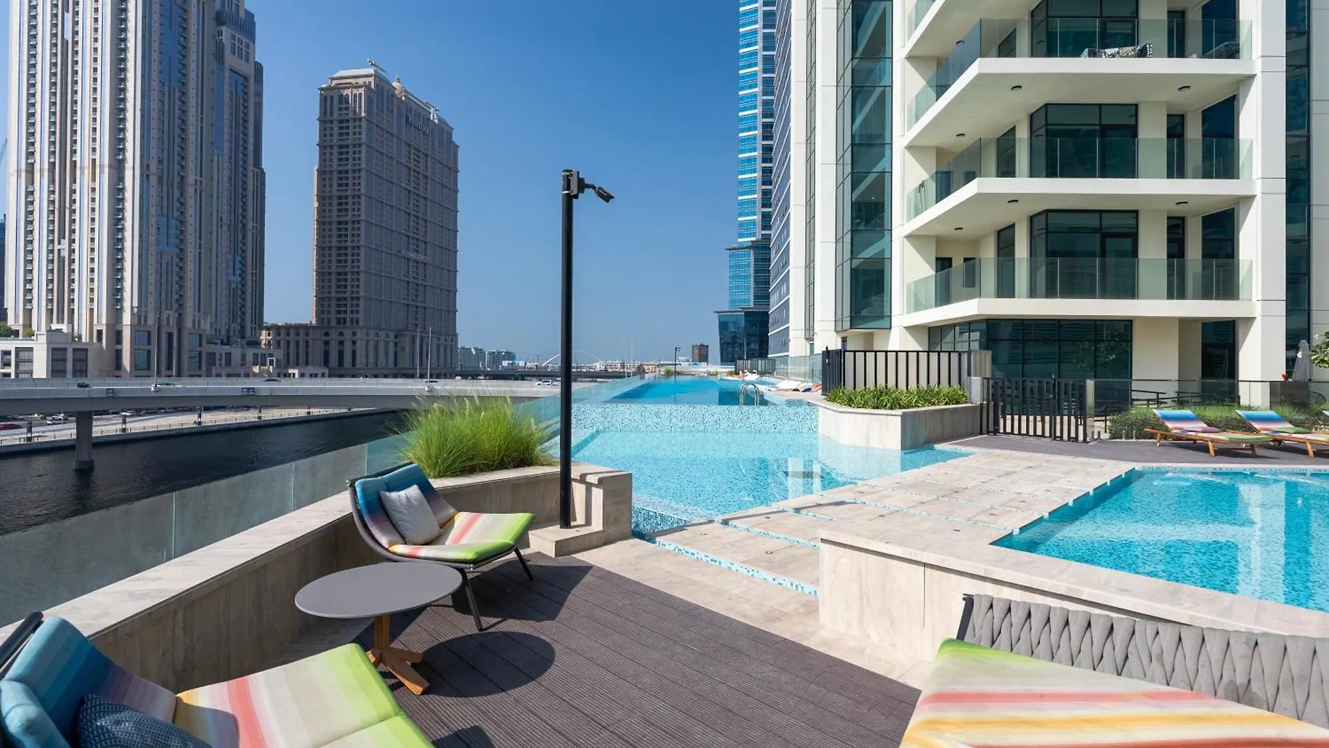 Apartment Elegant 2-Bedroom Apartment, Branded & Luxury Amenities Dubai